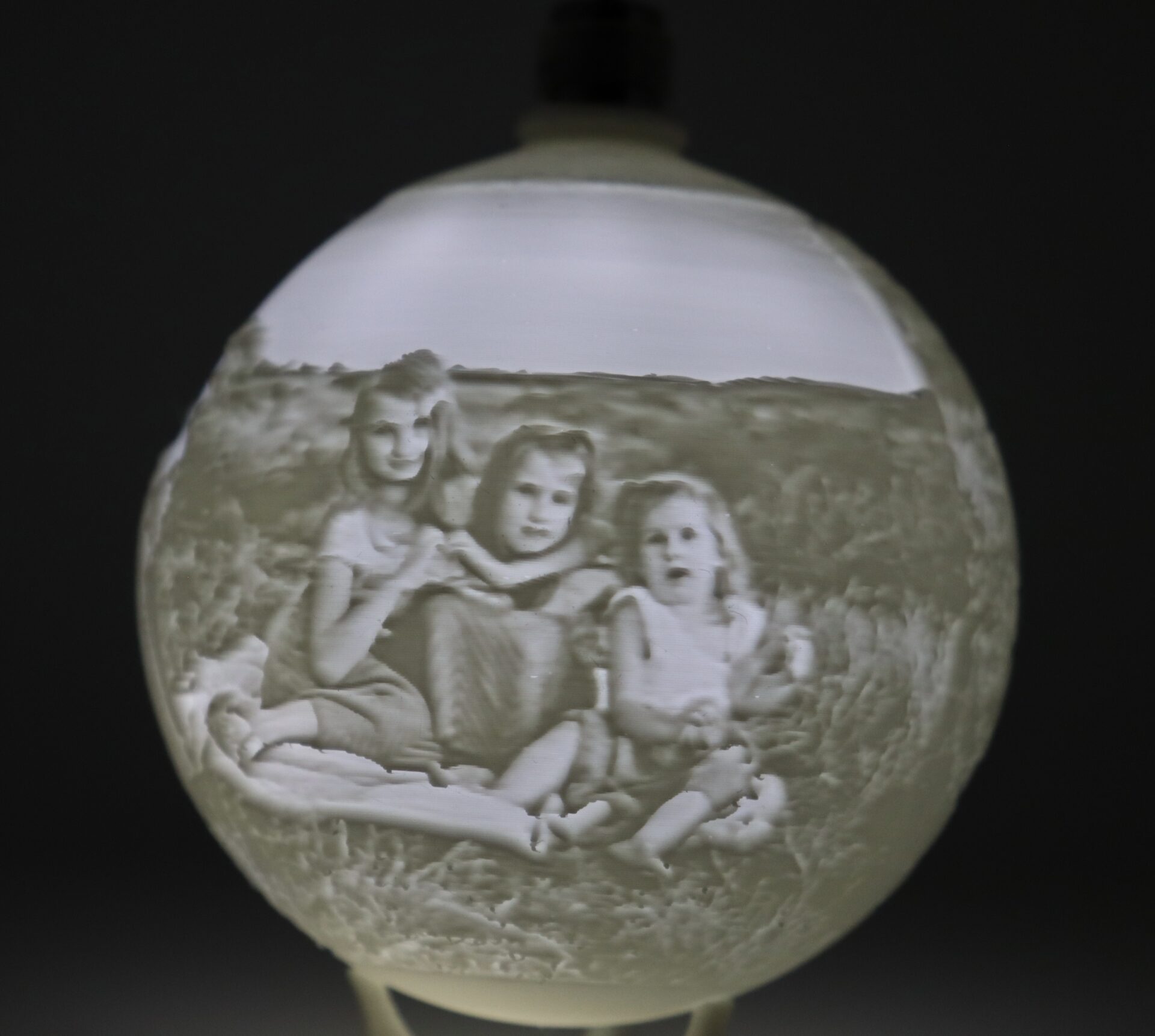 Custom ornament ball lithophane